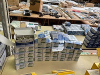 33 dozen spaanplaatschroeven - afbeelding 1 van  5