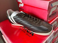 33 paar schoenen voor dames en heren - afbeelding 2 van  6