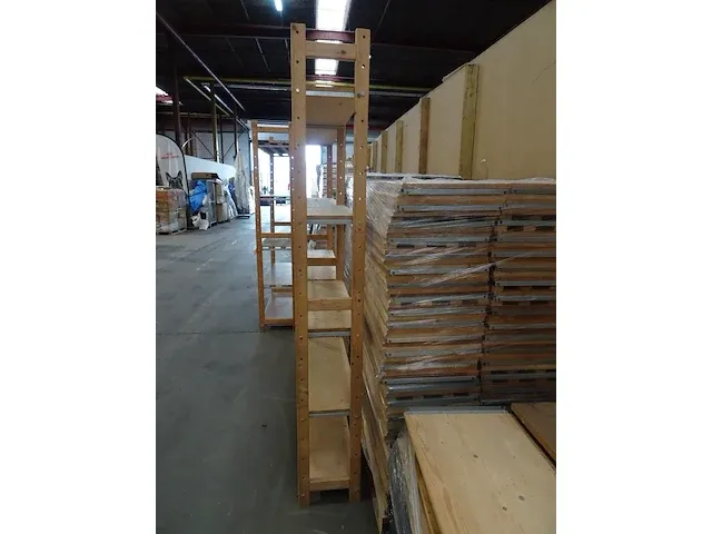 33 x houten rekken - afbeelding 2 van  4