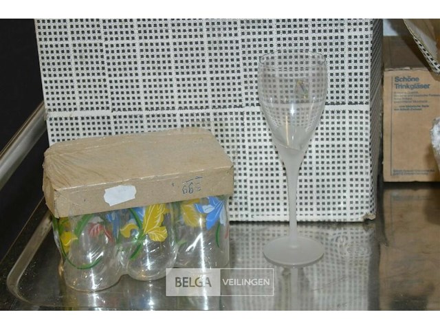 ±34 div glazen - afbeelding 2 van  5