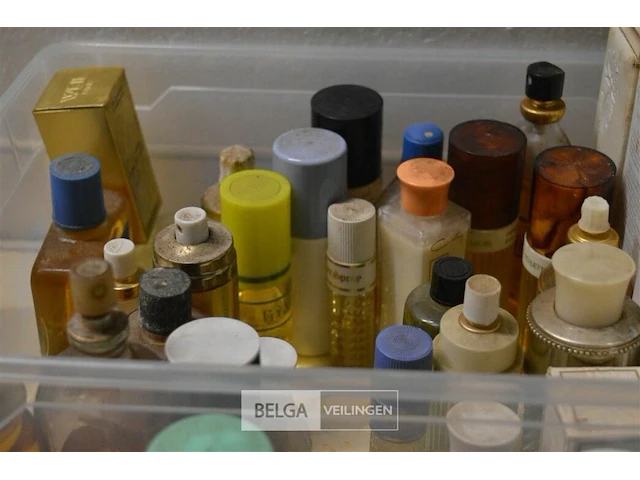 ±34 div soorten klassieke parfums - afbeelding 6 van  6