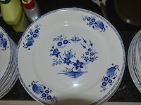 34 porseleinen borden wit en blauw gebloemd - afbeelding 7 van  8