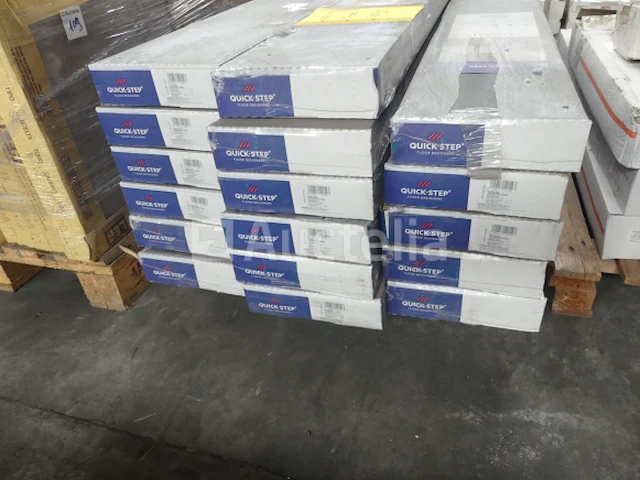 34.816 m² laminaatvloer quick step capture - afbeelding 6 van  6