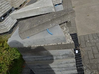 35 betonnen hoek borduren (zonder pvc pallet) - afbeelding 4 van  4