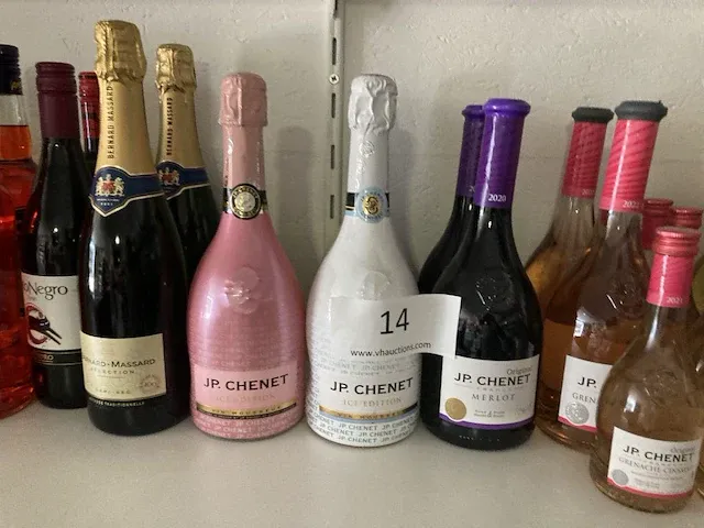 35 diverse flessen geestrijke dranken - afbeelding 5 van  6