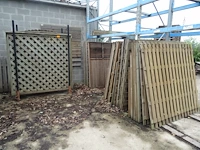 35 diverse houten panelen - afbeelding 1 van  8