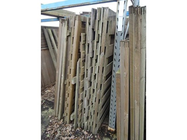 35 diverse houten panelen - afbeelding 4 van  8
