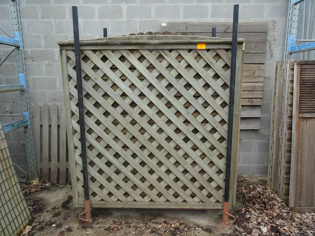 35 diverse houten panelen - afbeelding 6 van  8