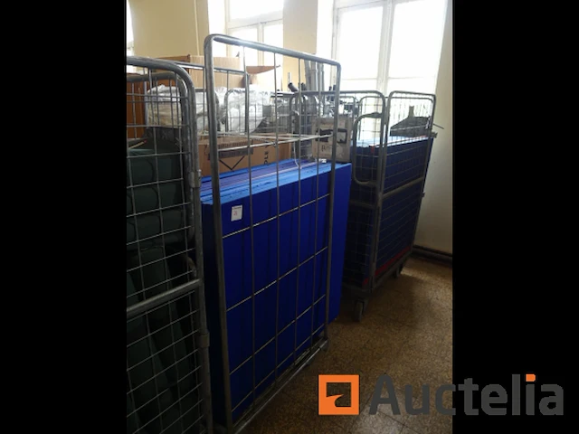 35 kamerschermen met trolleys - afbeelding 6 van  8