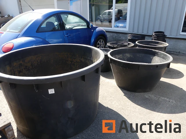 35 plantenpotten - diverse grote formaten - afbeelding 1 van  8