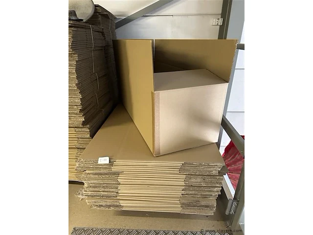 35 x kartonnen dozen 70cmx22cmx22cm - afbeelding 4 van  6