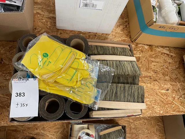 35 x schildersgereedschap - afbeelding 1 van  8