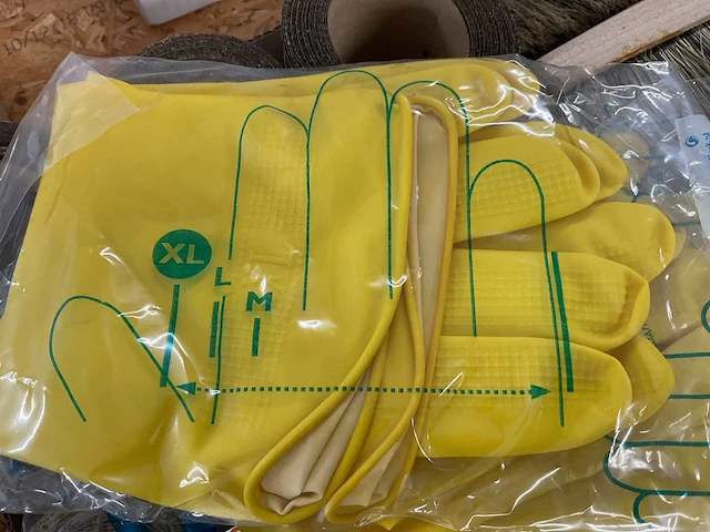 35 x schildersgereedschap - afbeelding 2 van  8