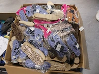 350 paren veelkleurige espadrilles - afbeelding 1 van  8