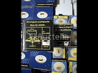 350 stuks s-light, inclusief schaum lights mix, inbouwspots - afbeelding 1 van  5