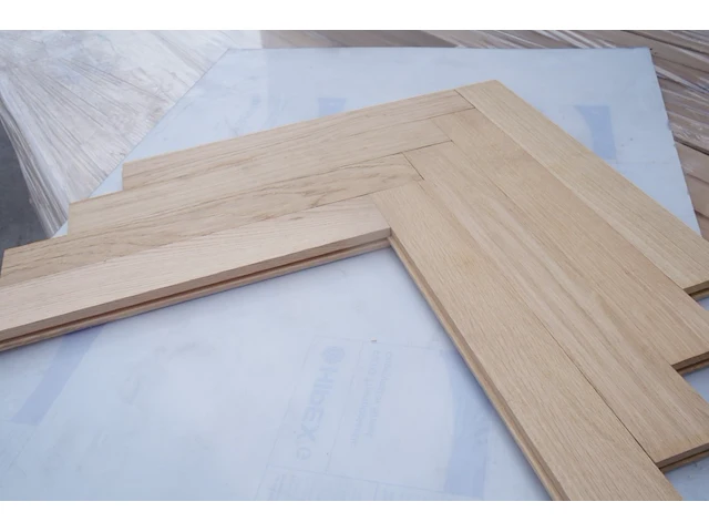 35,26 m² massief eiken visgraatparket 21mm - afbeelding 7 van  10