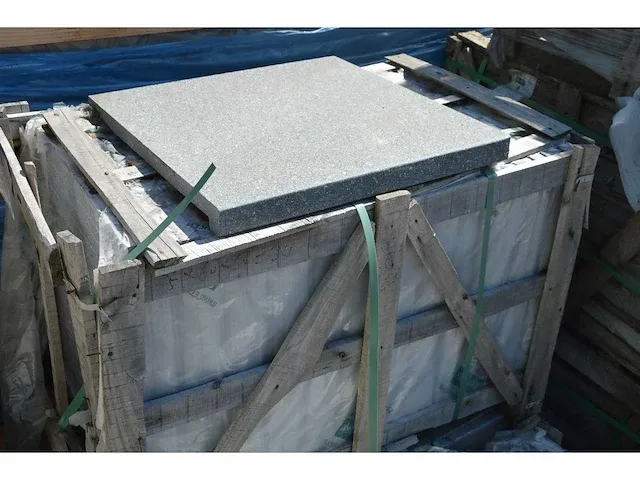 35,4lm zwembadboord porfier 60x60x5/3cm - afbeelding 3 van  8