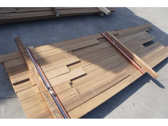 35,85 lm ayous geschaafd 18mm - afbeelding 4 van  5