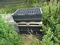 35x kunststof pallet - afbeelding 5 van  5