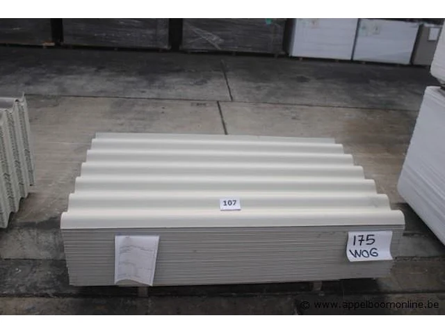 35x neptunus golfplaat 76 175x110 ba-rh wog345 (70 st/pal) (= 6 1/4 golven met 4 voorgegroefde hoeken) - afbeelding 1 van  3