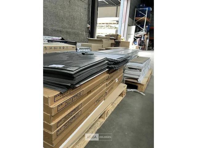 35x vinyl tegels (naamloos) - afbeelding 2 van  3