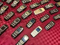 36 diverse vintage mobiele telefoons - afbeelding 3 van  6