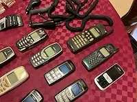 36 diverse vintage mobiele telefoons - afbeelding 4 van  6