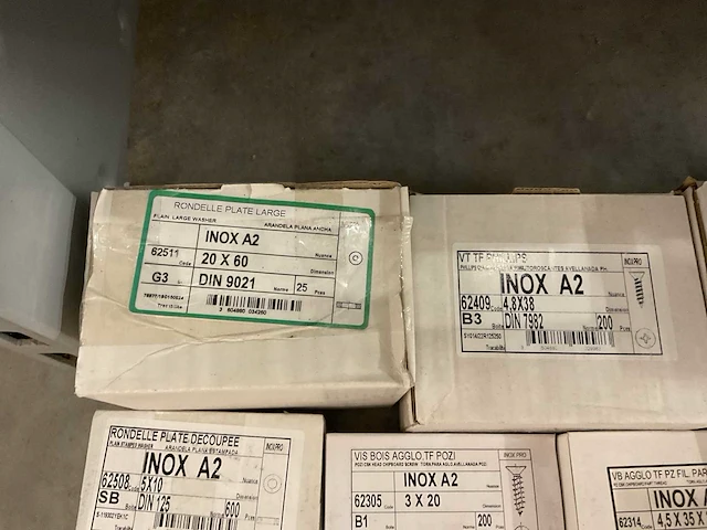 36 dozen inox schroeven - afbeelding 3 van  9