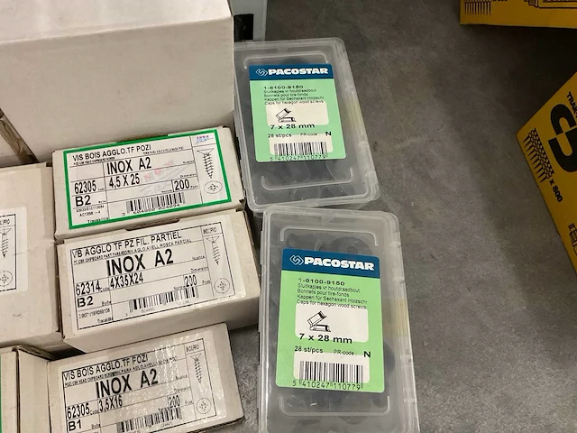 36 dozen inox schroeven - afbeelding 9 van  9