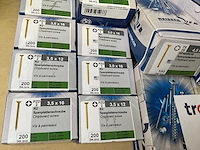 36 dozen schroeven - afbeelding 2 van  7