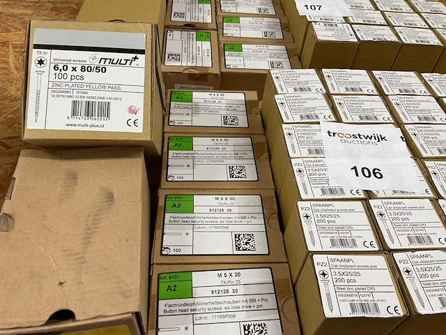 36 dozen spaanplaatschroeven ; deels inox - afbeelding 4 van  5