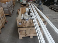 36 halogeenspotlampen op dimbare rails - afbeelding 6 van  7