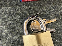 36 hangsloten abus - afbeelding 3 van  4