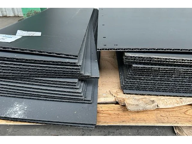 36 kunststofplaten - afbeelding 2 van  3