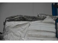 36 zakken splitzand 1/3 zwart, voegzand in zakken van 20kg - afbeelding 2 van  4