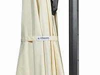 360° vierkante parasol met beschermhoes - afbeelding 9 van  9