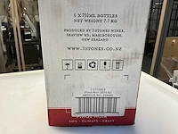 36x fles rode wijn 3 stones pinot noir 2016 - afbeelding 5 van  6