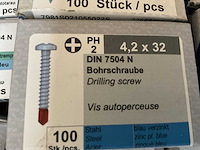 37 doosjes schroeven - afbeelding 8 van  8