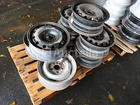 37 sets van verschillende aluminium en stalen velgen - afbeelding 1 van  10