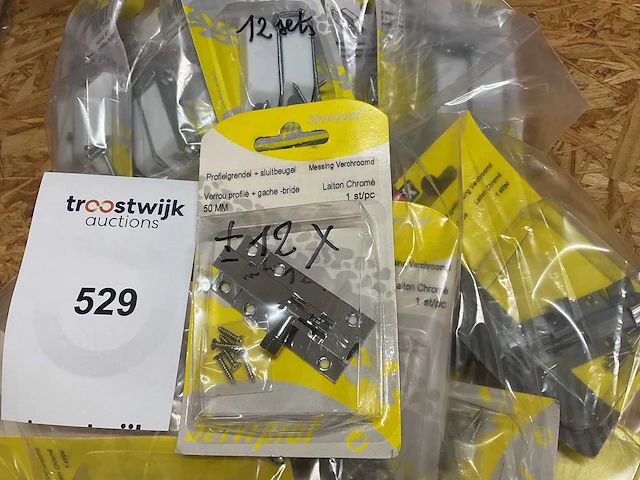 37 x bevestigingsmaterialen - afbeelding 2 van  5