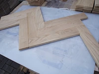 37,80 m² massief eiken visgraatparket 16mm - afbeelding 7 van  13
