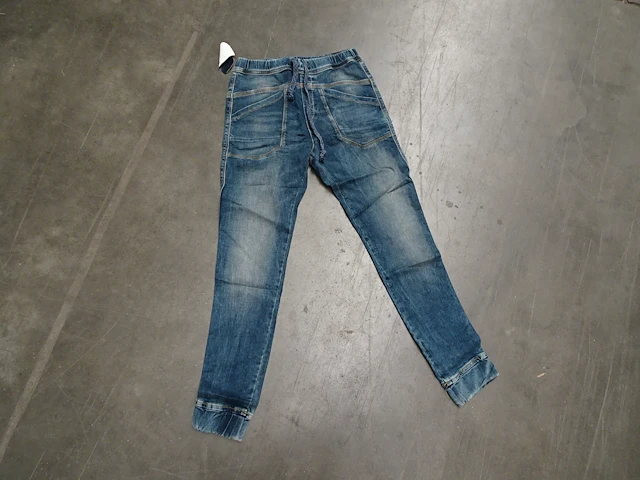 37x jeansbroeken - afbeelding 2 van  5