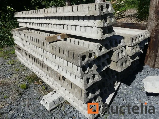 38 betonplaten - afbeelding 1 van  4