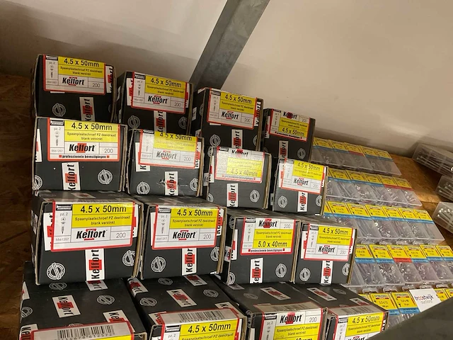 38 dozen spaanderplaatschroeven - afbeelding 5 van  6