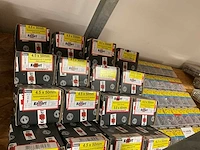 38 dozen spaanderplaatschroeven - afbeelding 5 van  6