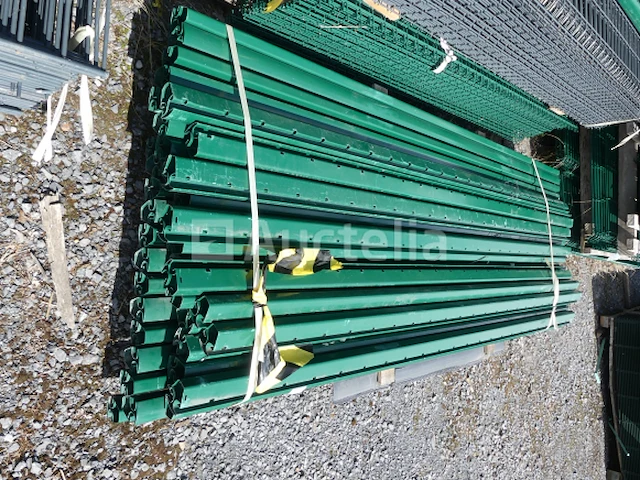 38 harde schuttingpanelen met palen - afbeelding 7 van  9