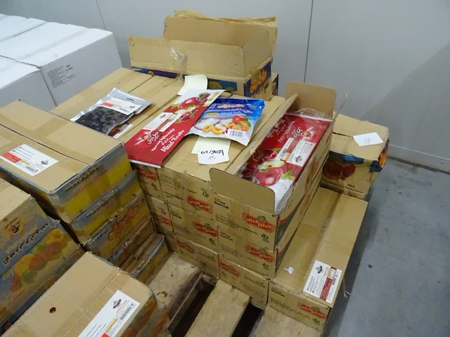38x doos diverse fruit producten - afbeelding 10 van  13