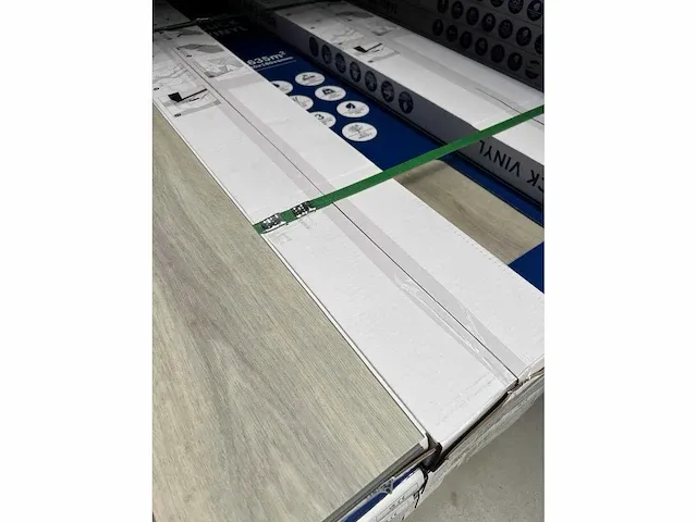 39,525m² rigid clickvinyl 4mm - afbeelding 2 van  9