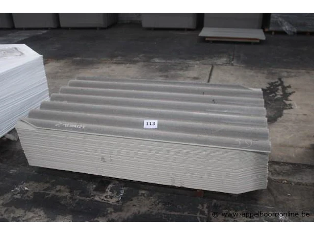 39x neptunus golfplaat 76 200x110 ba-haf wog345 (65 st/pal) (= 6 1/4 golven met 2 afgeschuinde hoeken t.b.v. ronddekken: enkel voor dekking van rechts naar links) - afbeelding 1 van  4