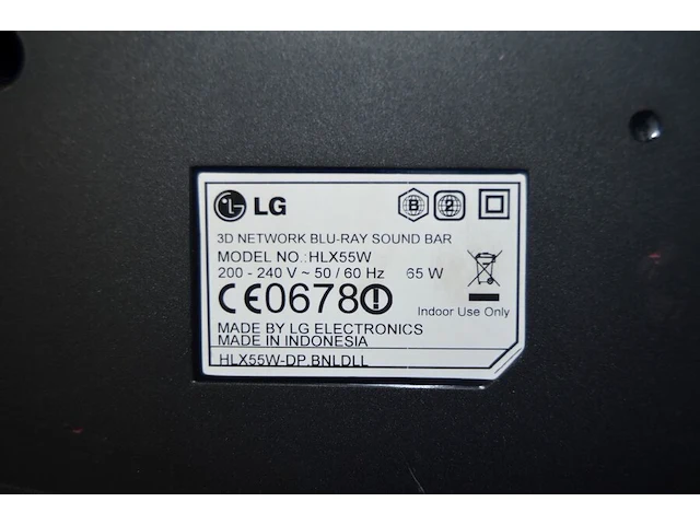 3d-network soundbar blu-ray lg hlx55w met afstandsbediening - afbeelding 5 van  6
